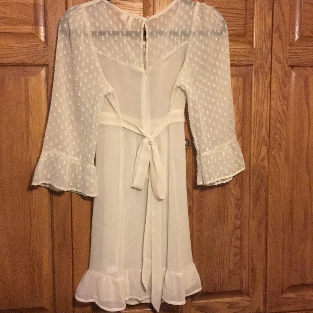 Dress - Picture 4 of 5